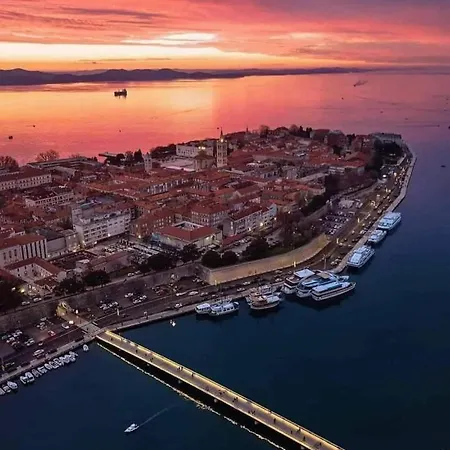 Apartment Apartman Nadia Zadar
